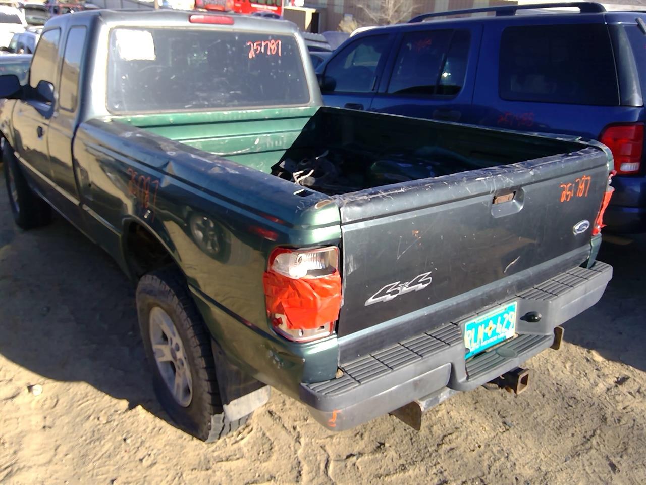 https://f005.backblazeb2.com/file/img-partshotlines-com/Inventory/SW52/Vehicle/20829_13.jpg