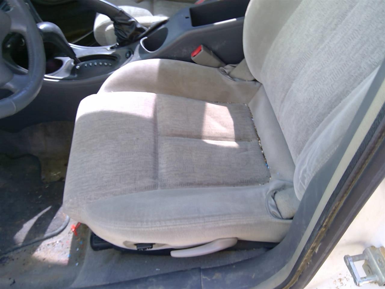 https://f005.backblazeb2.com/file/img-partshotlines-com/Inventory/SW52/Vehicle/20847_03.jpg
