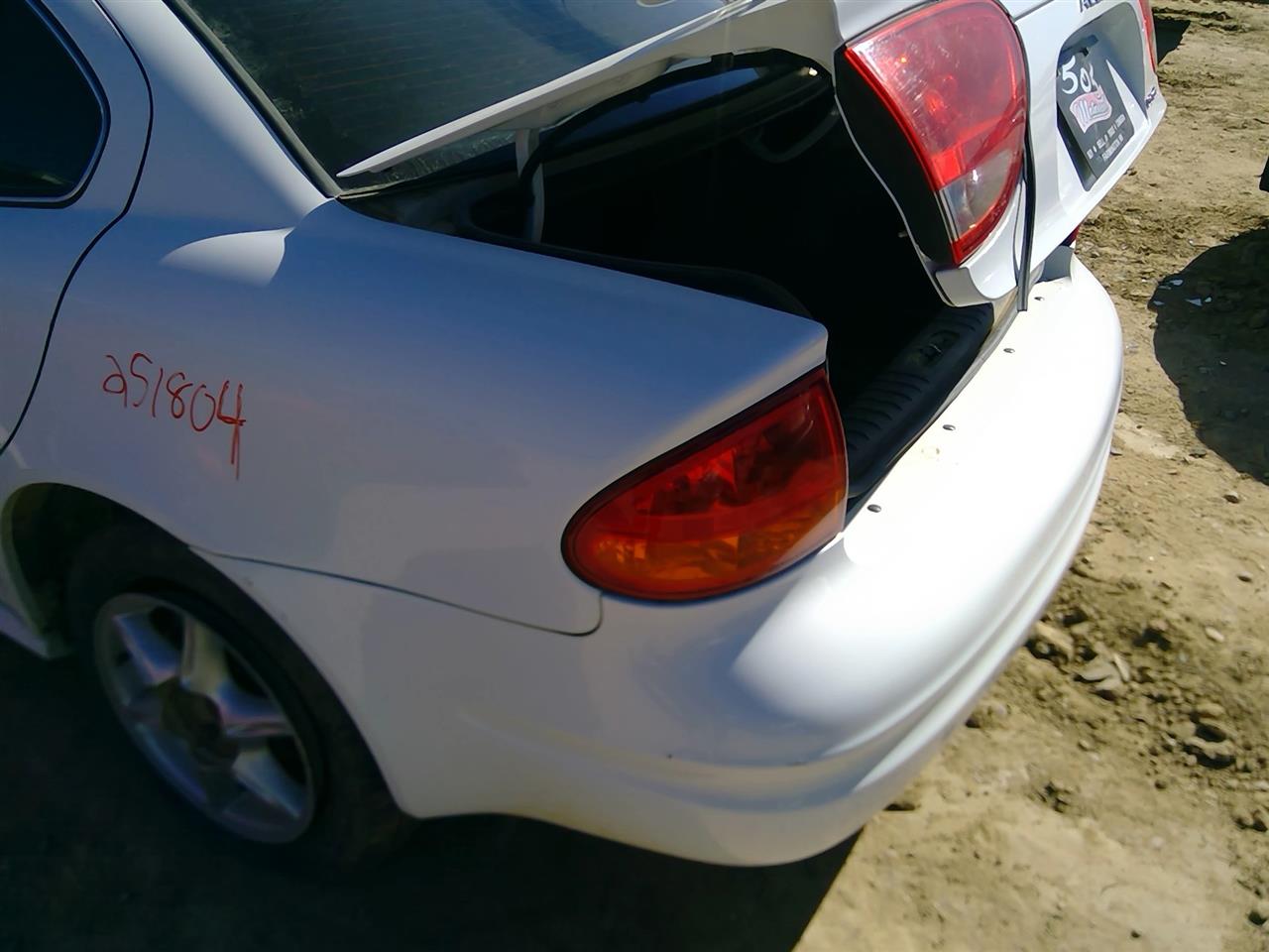https://f005.backblazeb2.com/file/img-partshotlines-com/Inventory/SW52/Vehicle/20847_13.jpg