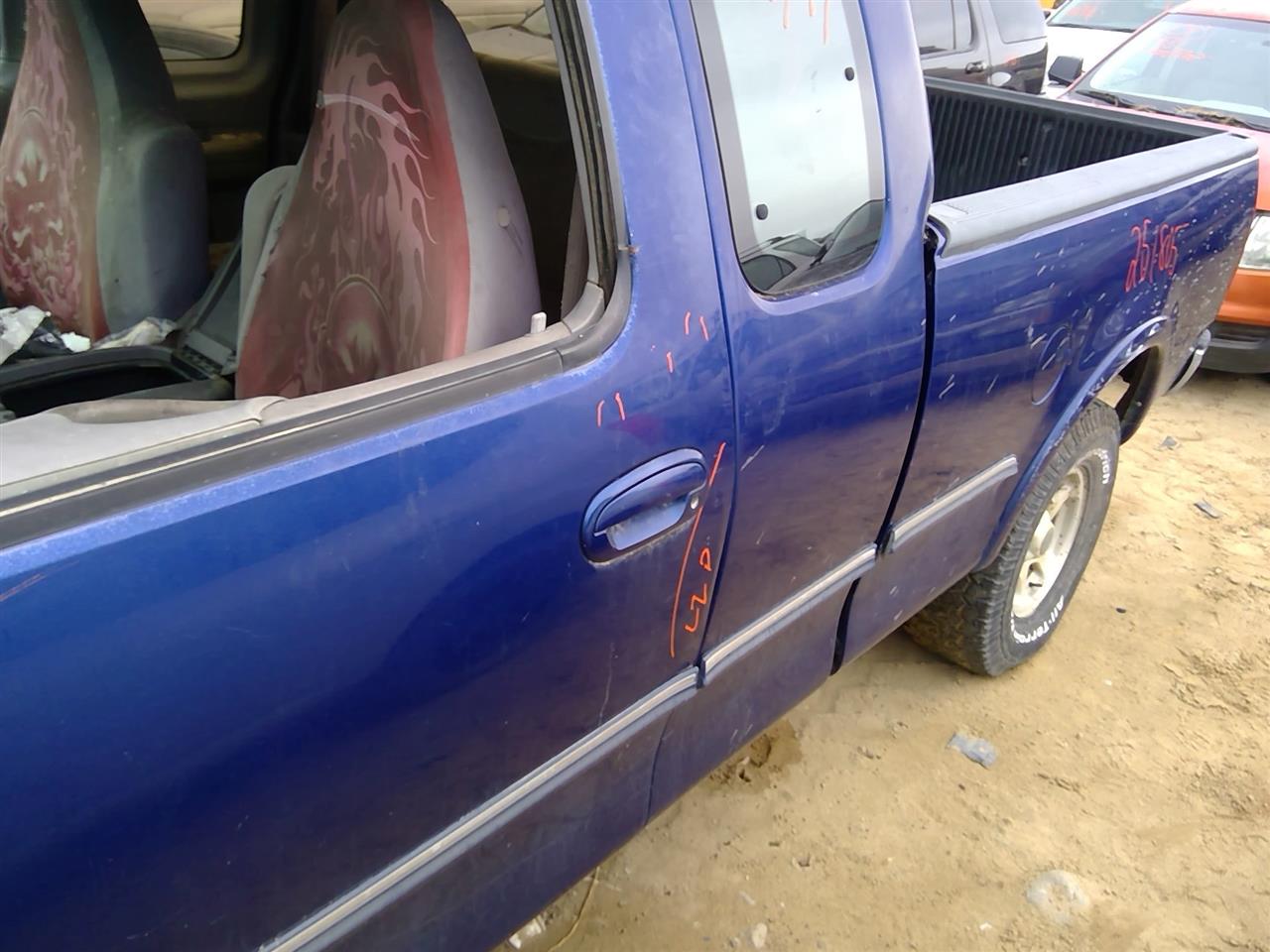 https://f005.backblazeb2.com/file/img-partshotlines-com/Inventory/SW52/Vehicle/20848_12.jpg