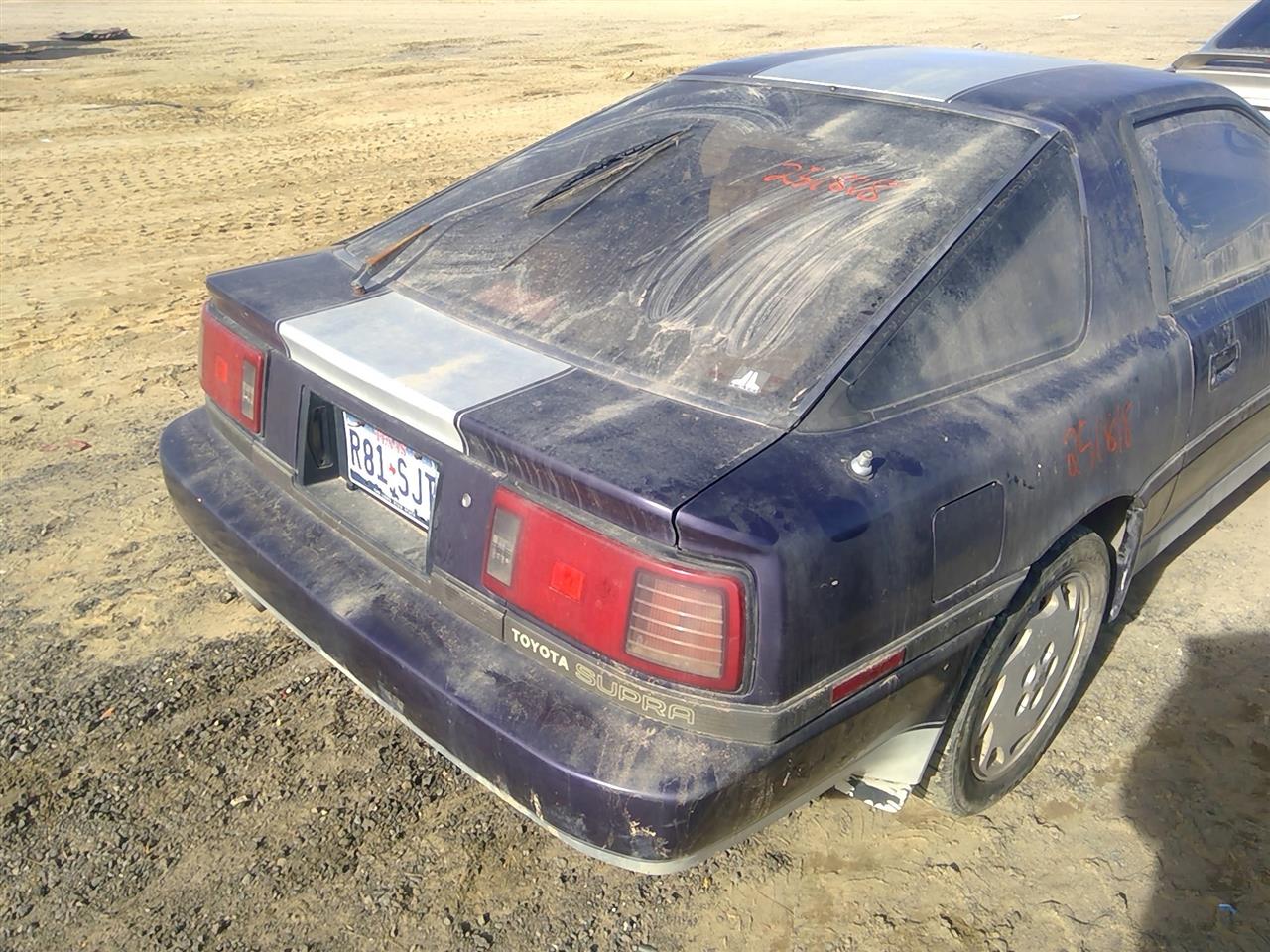 https://f005.backblazeb2.com/file/img-partshotlines-com/Inventory/SW52/Vehicle/20861_08.jpg