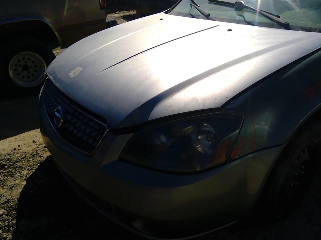 https://f005.backblazeb2.com/file/img-partshotlines-com/Inventory/SW52/Vehicle/20867_09.jpg