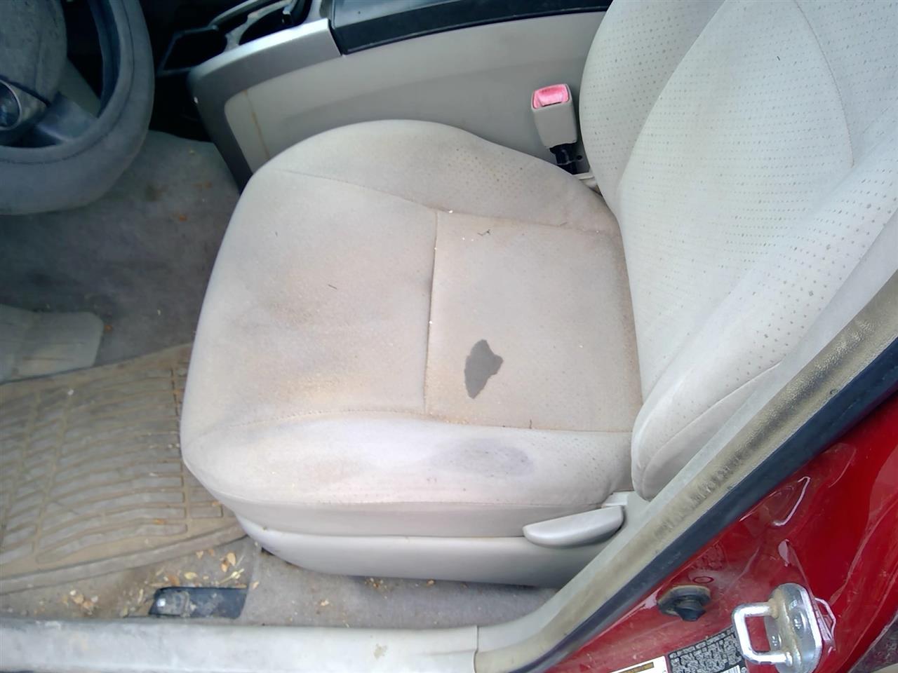 https://f005.backblazeb2.com/file/img-partshotlines-com/Inventory/SW52/Vehicle/20874_03.jpg