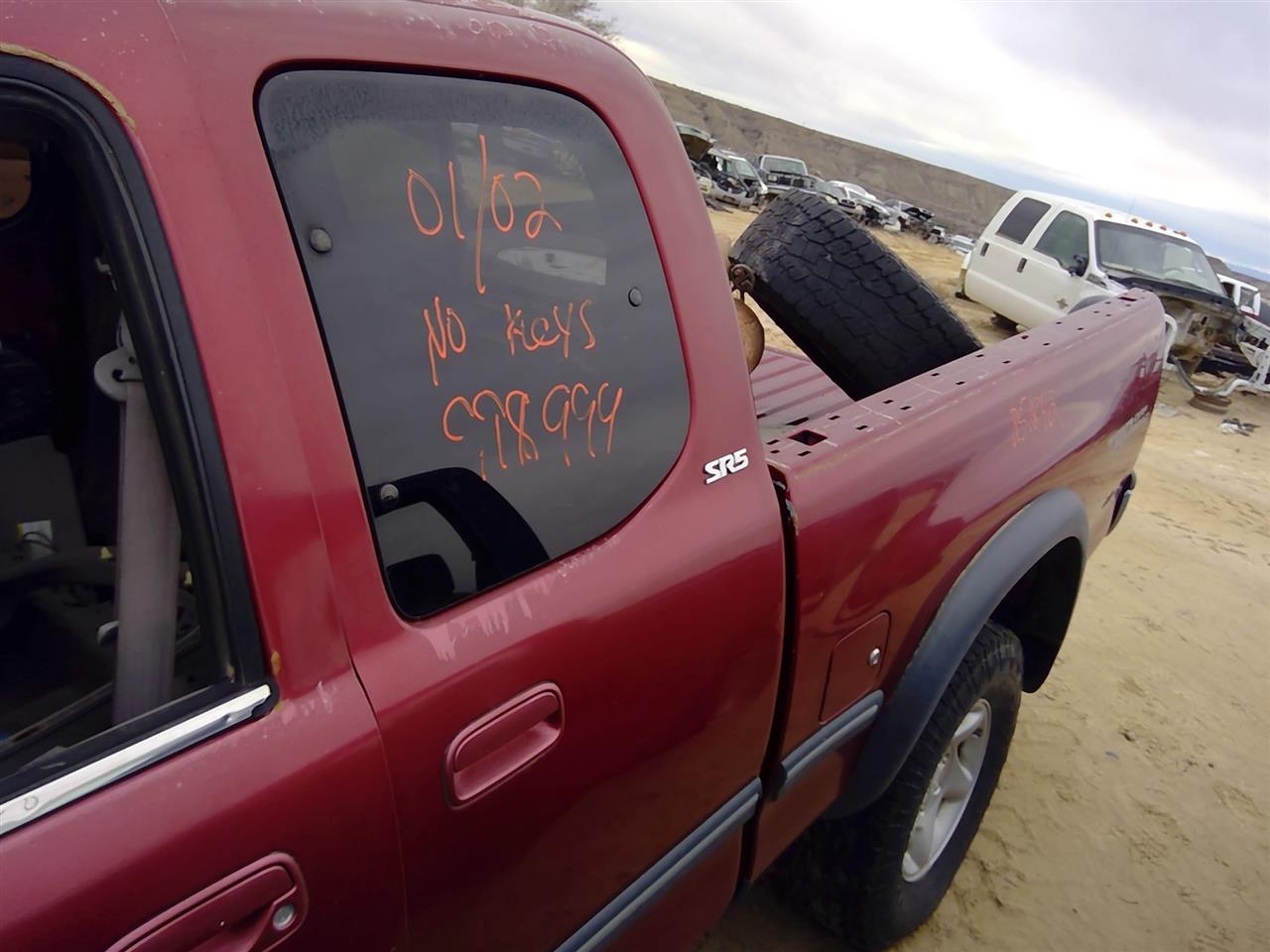 https://f005.backblazeb2.com/file/img-partshotlines-com/Inventory/SW52/Vehicle/20887_10.jpg