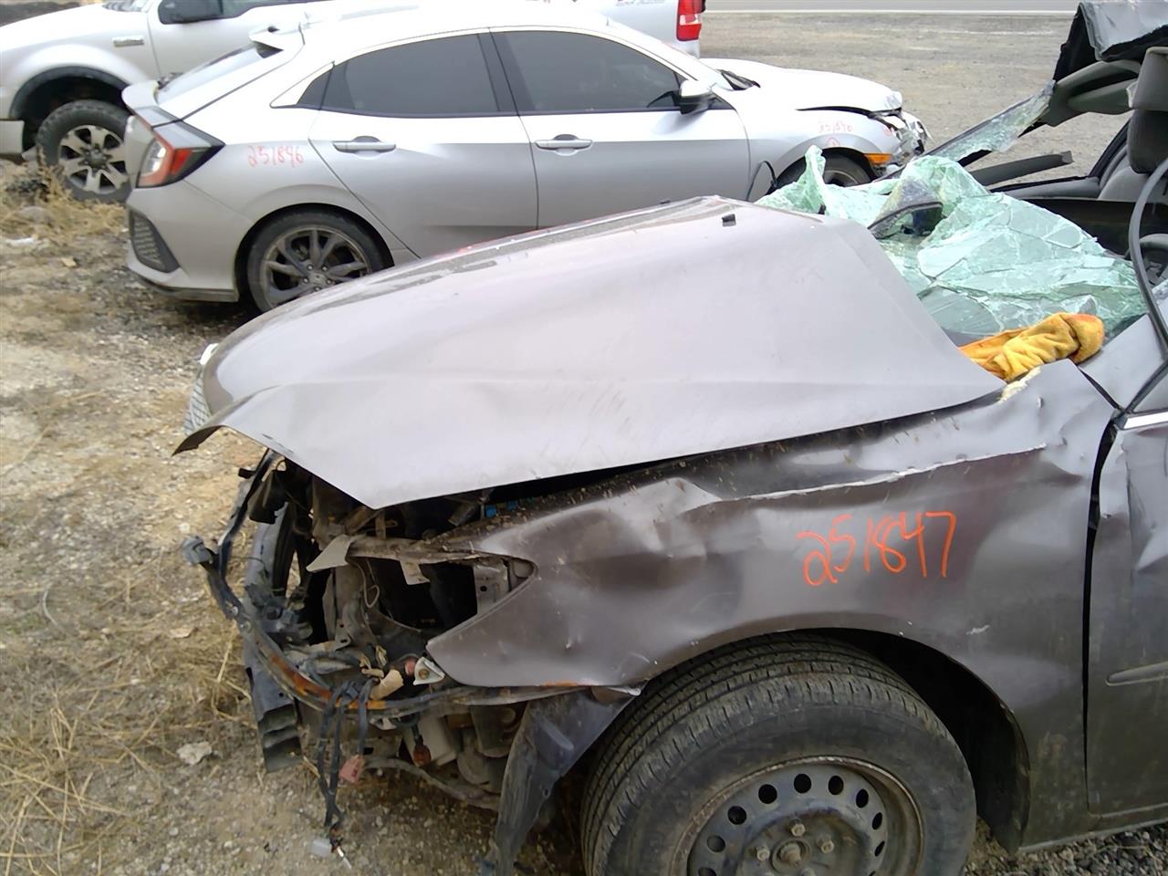 https://f005.backblazeb2.com/file/img-partshotlines-com/Inventory/SW52/Vehicle/20892_07.jpg