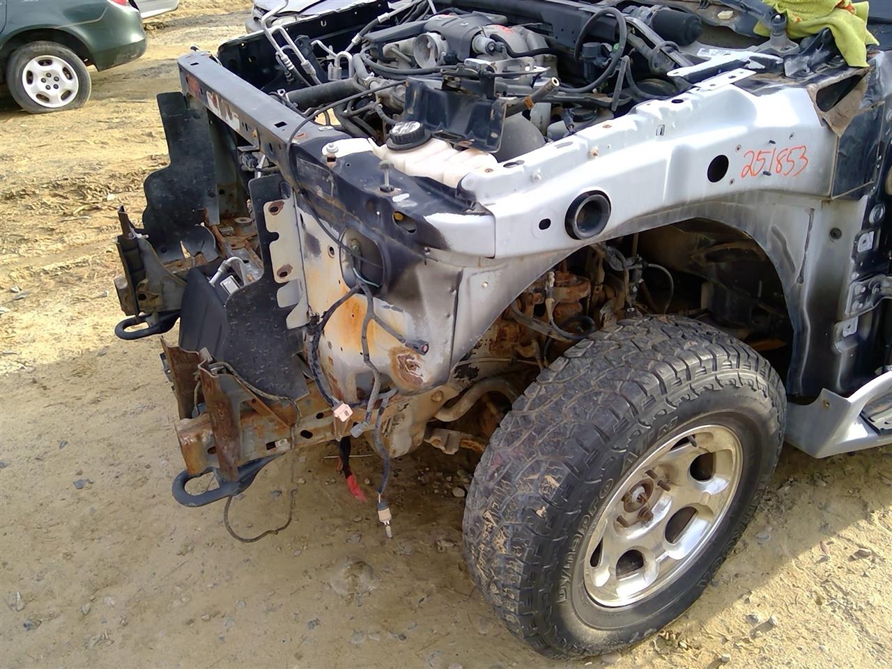 https://f005.backblazeb2.com/file/img-partshotlines-com/Inventory/SW52/Vehicle/20898_08.jpg