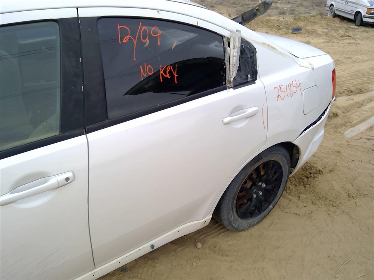 https://f005.backblazeb2.com/file/img-partshotlines-com/Inventory/SW52/Vehicle/20899_11.jpg
