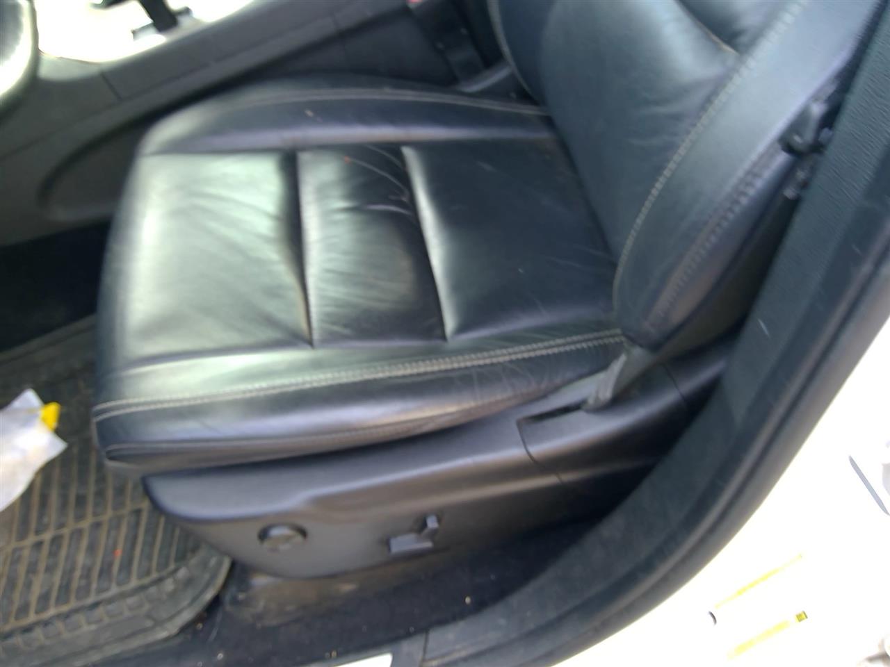 https://f005.backblazeb2.com/file/img-partshotlines-com/Inventory/SW52/Vehicle/20900_03.jpg