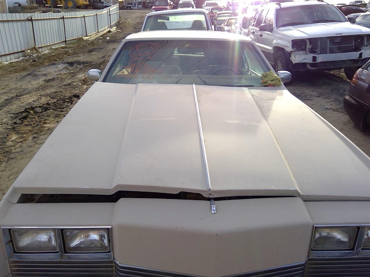 https://f005.backblazeb2.com/file/img-partshotlines-com/Inventory/SW52/Vehicle/20918_08.jpg