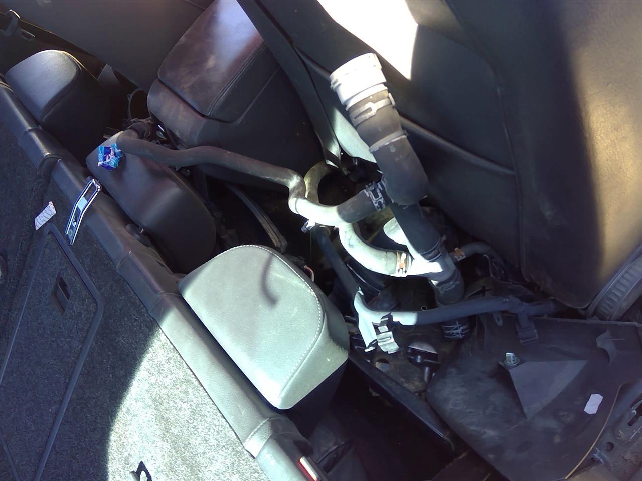 https://f005.backblazeb2.com/file/img-partshotlines-com/Inventory/SW52/Vehicle/20951_02.jpg