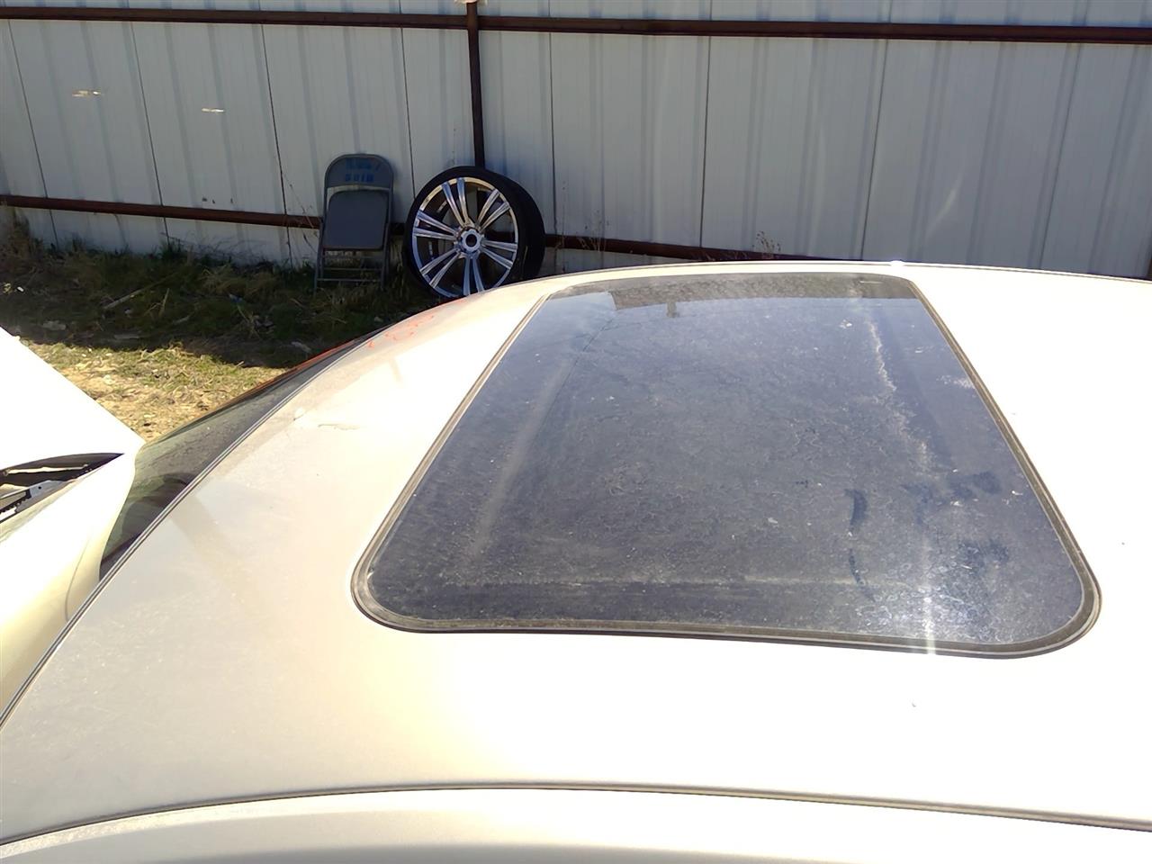 https://f005.backblazeb2.com/file/img-partshotlines-com/Inventory/SW52/Vehicle/20954_04.jpg