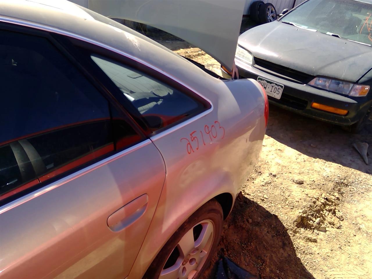https://f005.backblazeb2.com/file/img-partshotlines-com/Inventory/SW52/Vehicle/20954_12.jpg