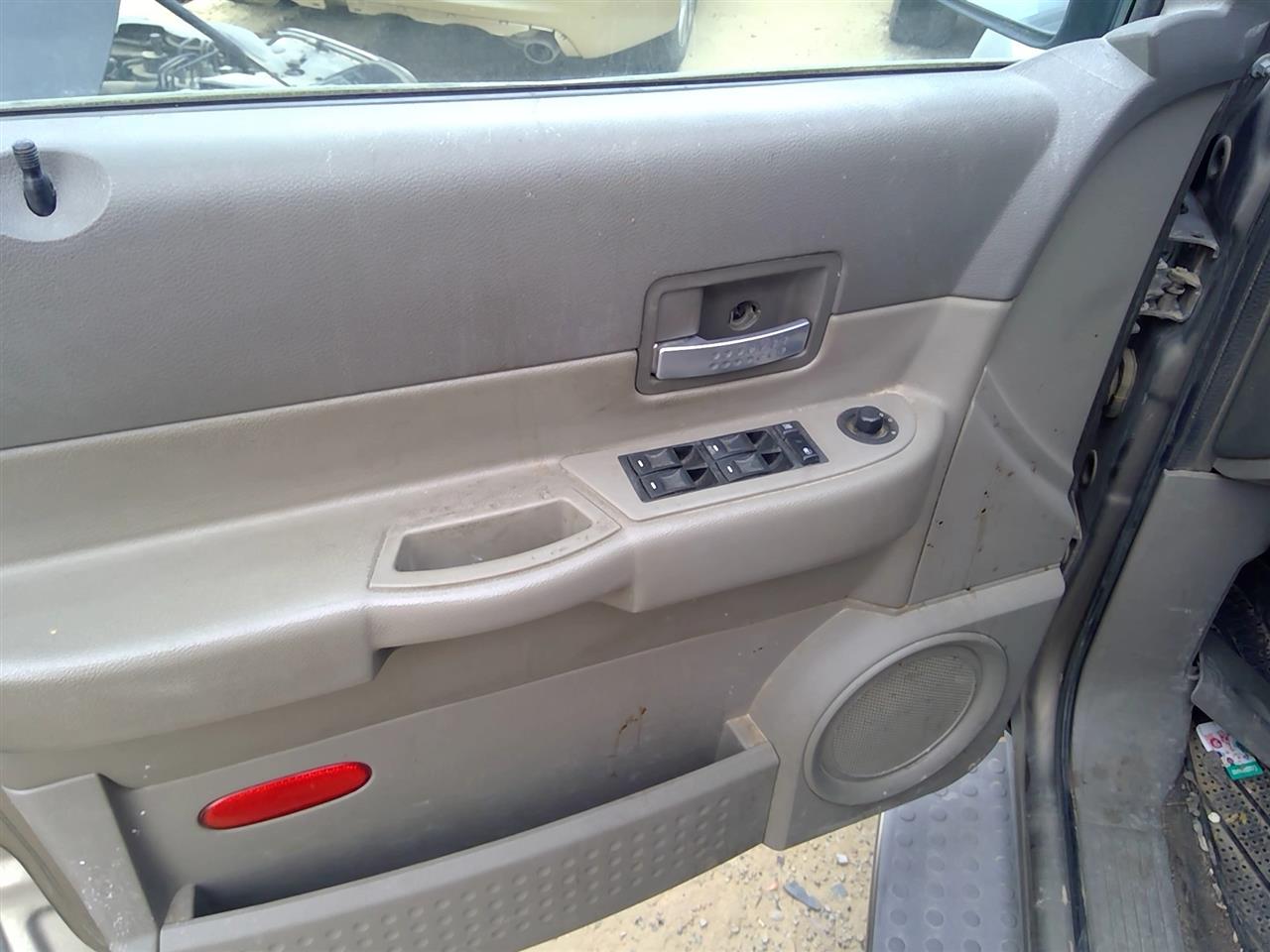 https://f005.backblazeb2.com/file/img-partshotlines-com/Inventory/SW52/Vehicle/20976_02.jpg