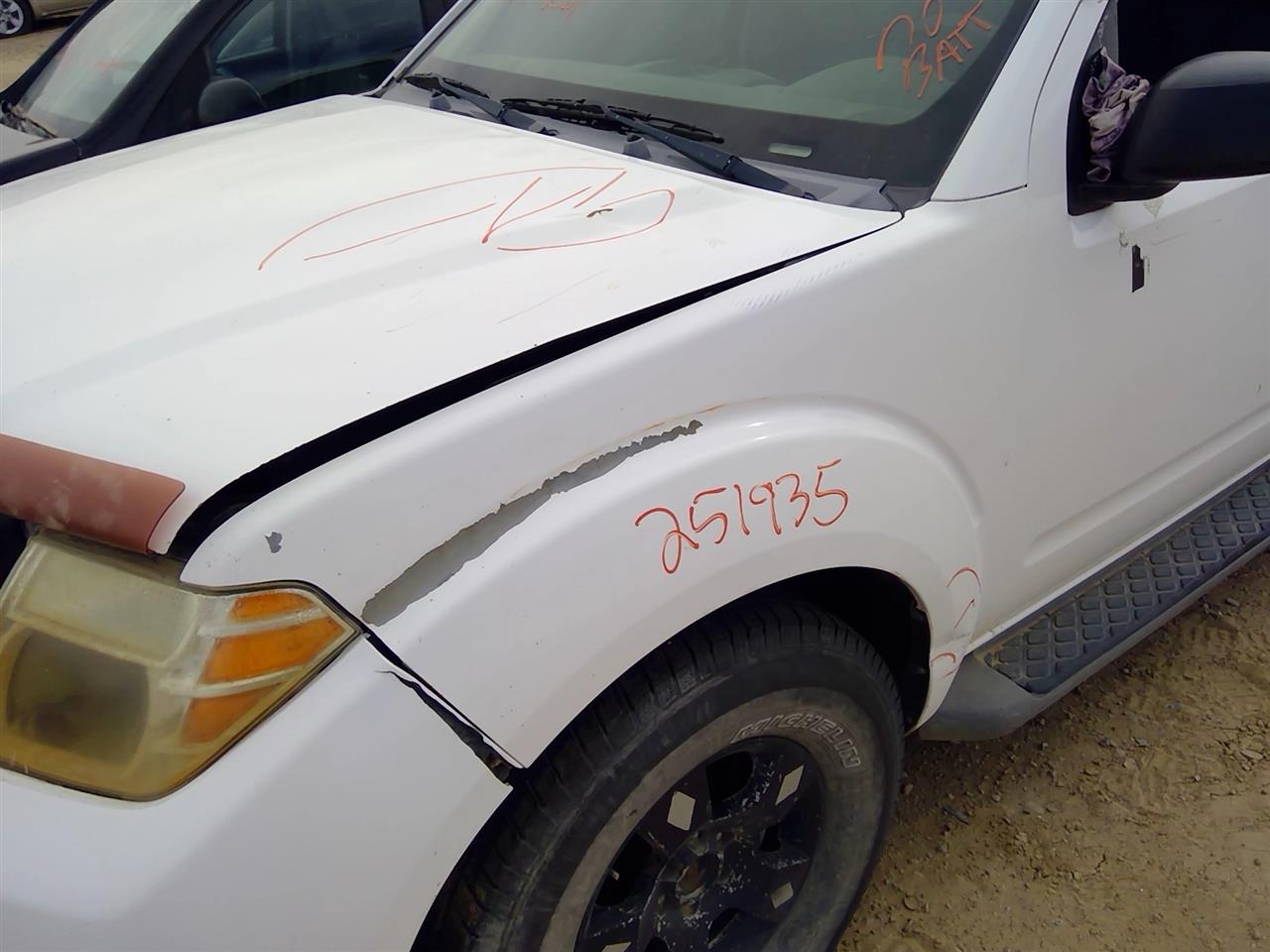 https://f005.backblazeb2.com/file/img-partshotlines-com/Inventory/SW52/Vehicle/20986_08.jpg