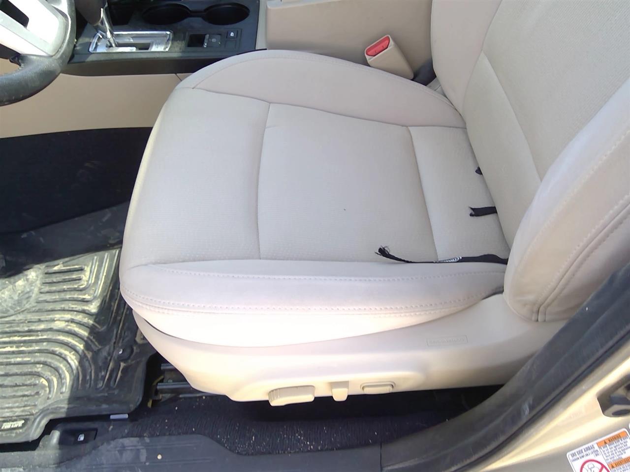 https://f005.backblazeb2.com/file/img-partshotlines-com/Inventory/SW52/Vehicle/20995_03.jpg