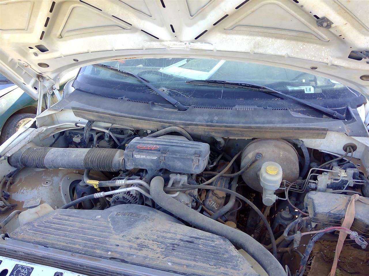 https://f005.backblazeb2.com/file/img-partshotlines-com/Inventory/SW52/Vehicle/21011_05.jpg