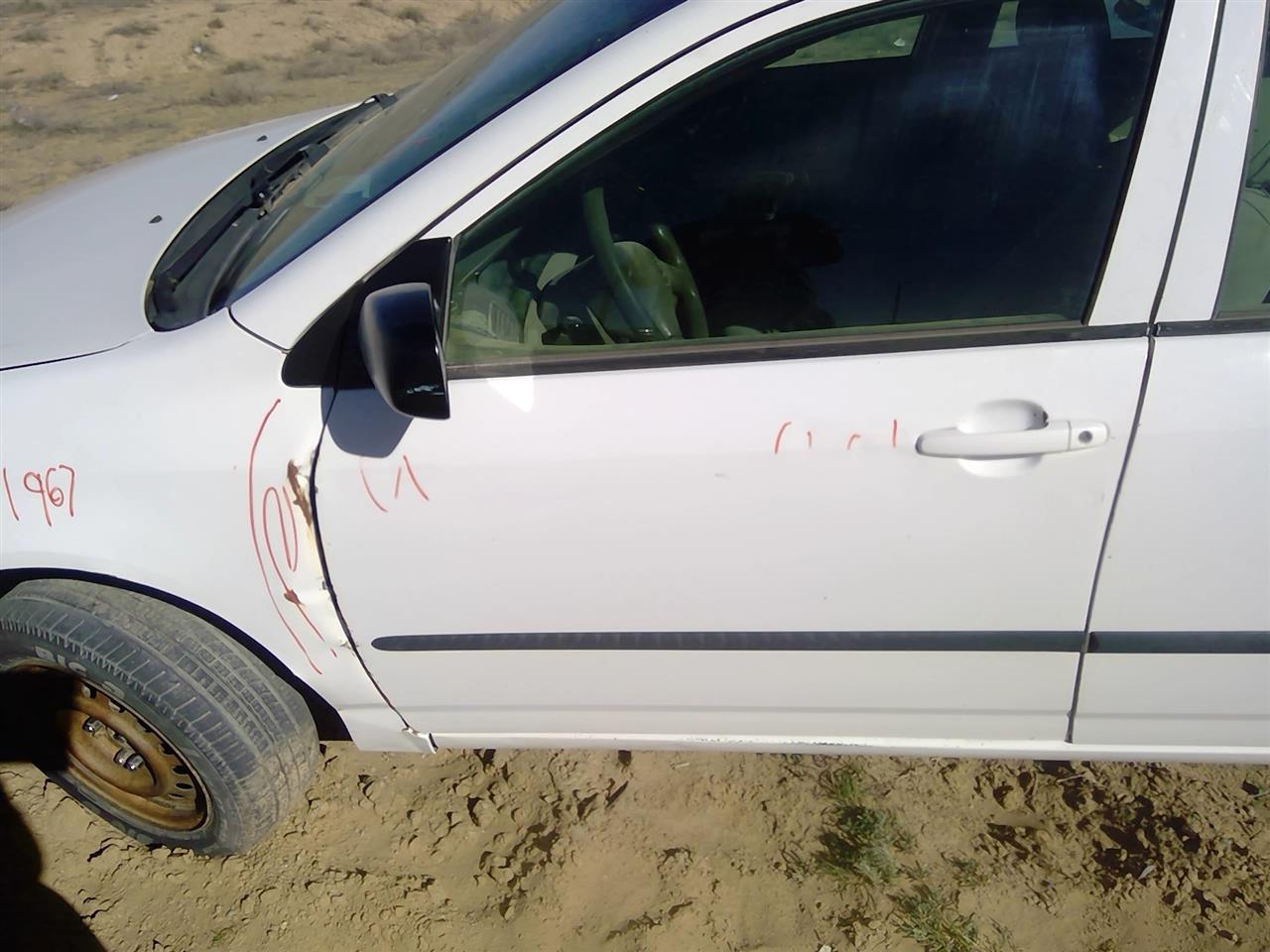 https://f005.backblazeb2.com/file/img-partshotlines-com/Inventory/SW52/Vehicle/21019_09.jpg