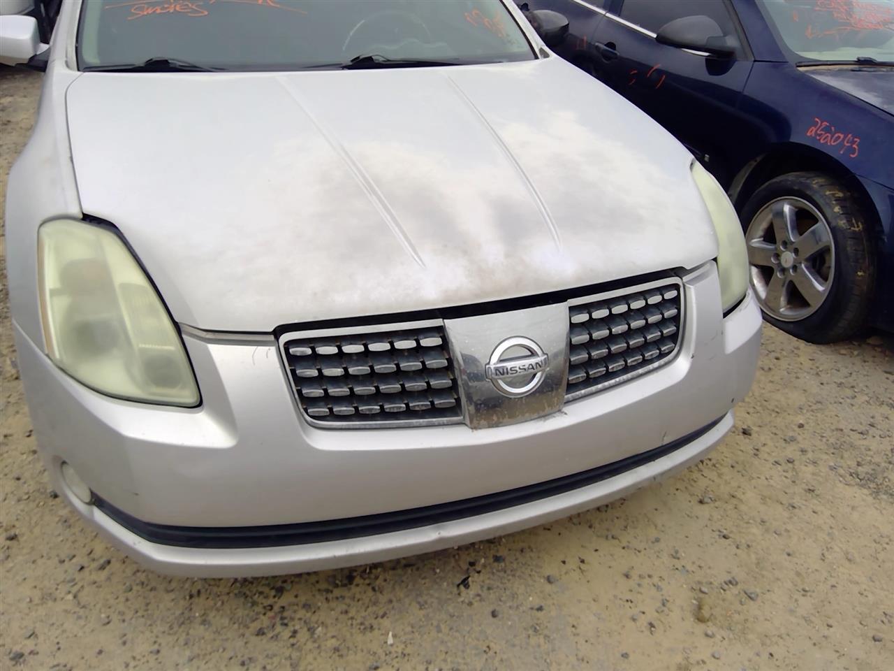 https://f005.backblazeb2.com/file/img-partshotlines-com/Inventory/SW52/Vehicle/21021_07.jpg