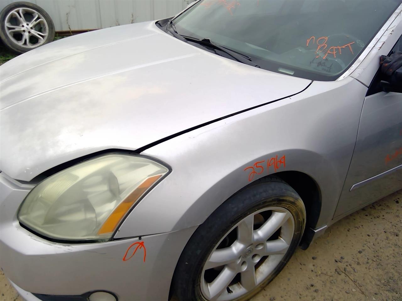 https://f005.backblazeb2.com/file/img-partshotlines-com/Inventory/SW52/Vehicle/21021_09.jpg