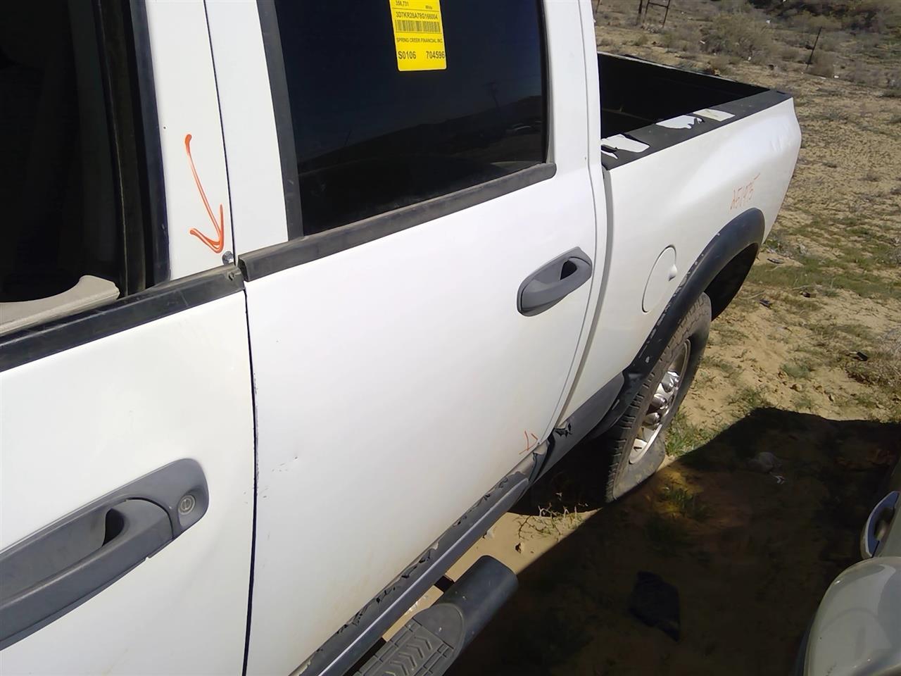 https://f005.backblazeb2.com/file/img-partshotlines-com/Inventory/SW52/Vehicle/21027_10.jpg