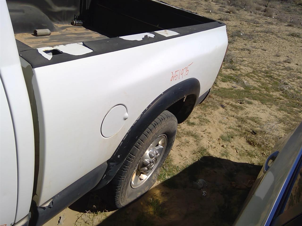 https://f005.backblazeb2.com/file/img-partshotlines-com/Inventory/SW52/Vehicle/21027_11.jpg