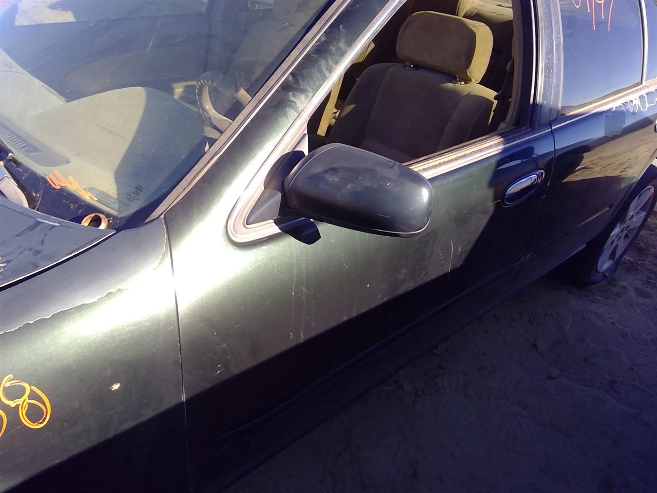 https://f005.backblazeb2.com/file/img-partshotlines-com/Inventory/SW52/Vehicle/21045_10.jpg