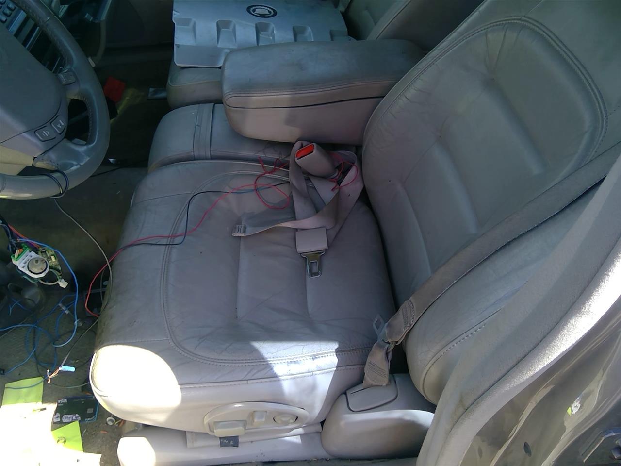 https://f005.backblazeb2.com/file/img-partshotlines-com/Inventory/SW52/Vehicle/21057_03.jpg