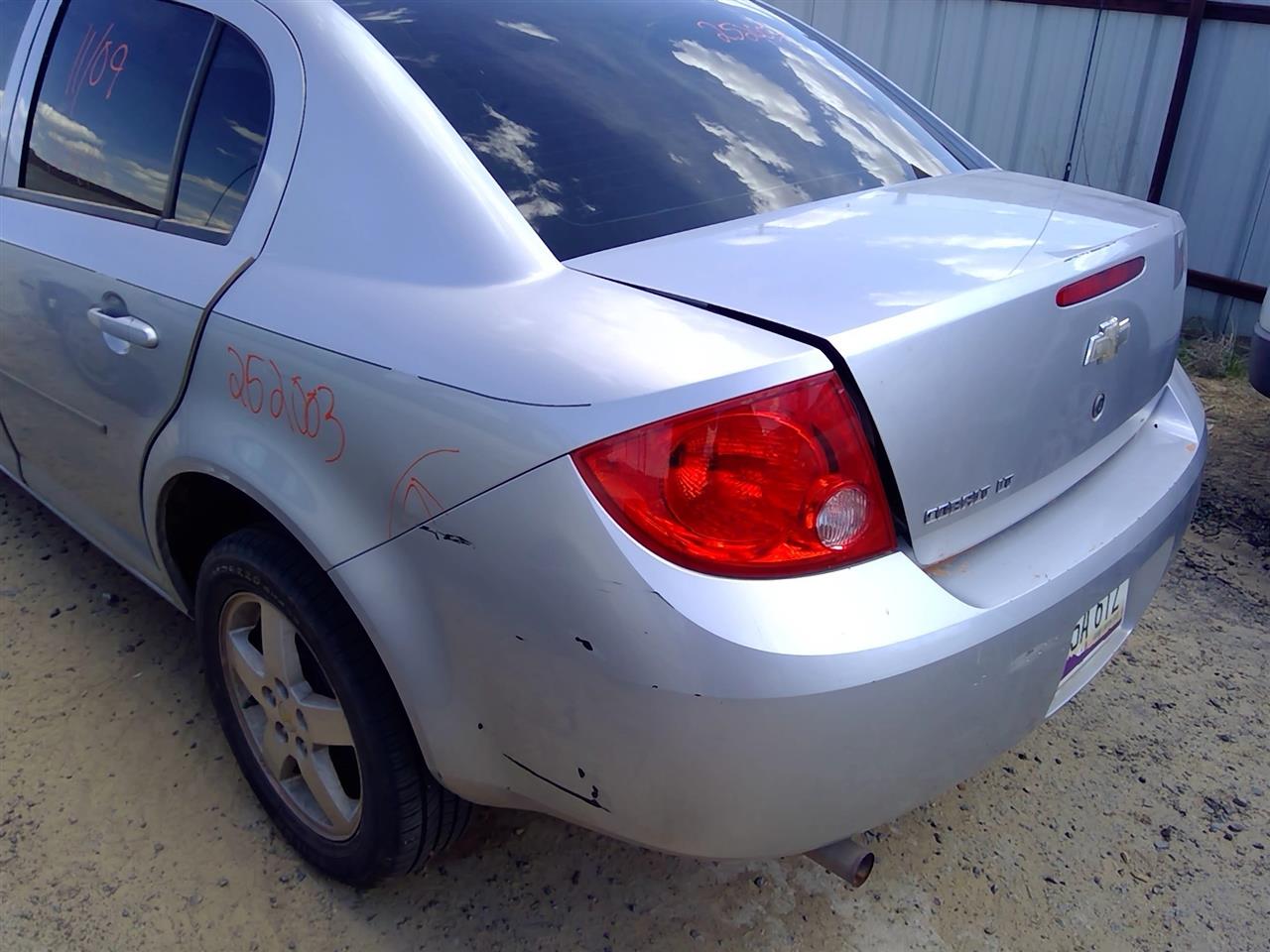 https://f005.backblazeb2.com/file/img-partshotlines-com/Inventory/SW52/Vehicle/21060_12.jpg