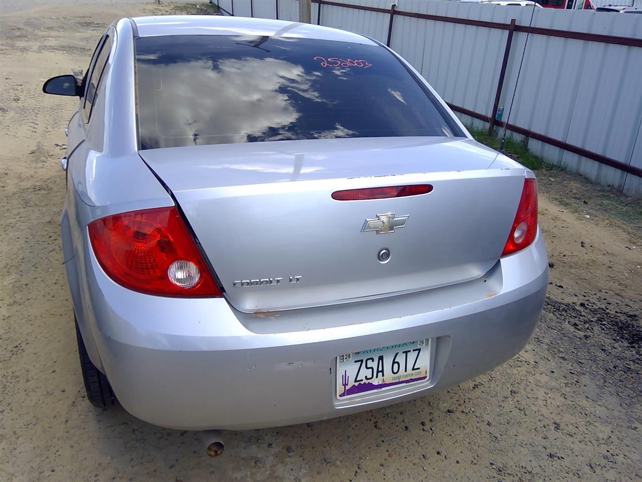 https://f005.backblazeb2.com/file/img-partshotlines-com/Inventory/SW52/Vehicle/21060_13.jpg