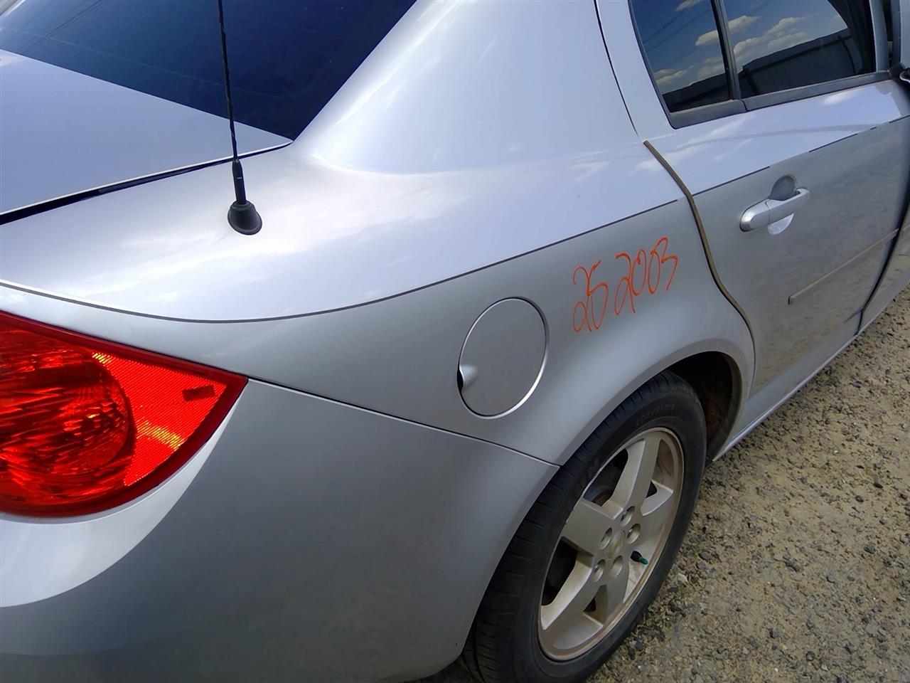 https://f005.backblazeb2.com/file/img-partshotlines-com/Inventory/SW52/Vehicle/21060_16.jpg