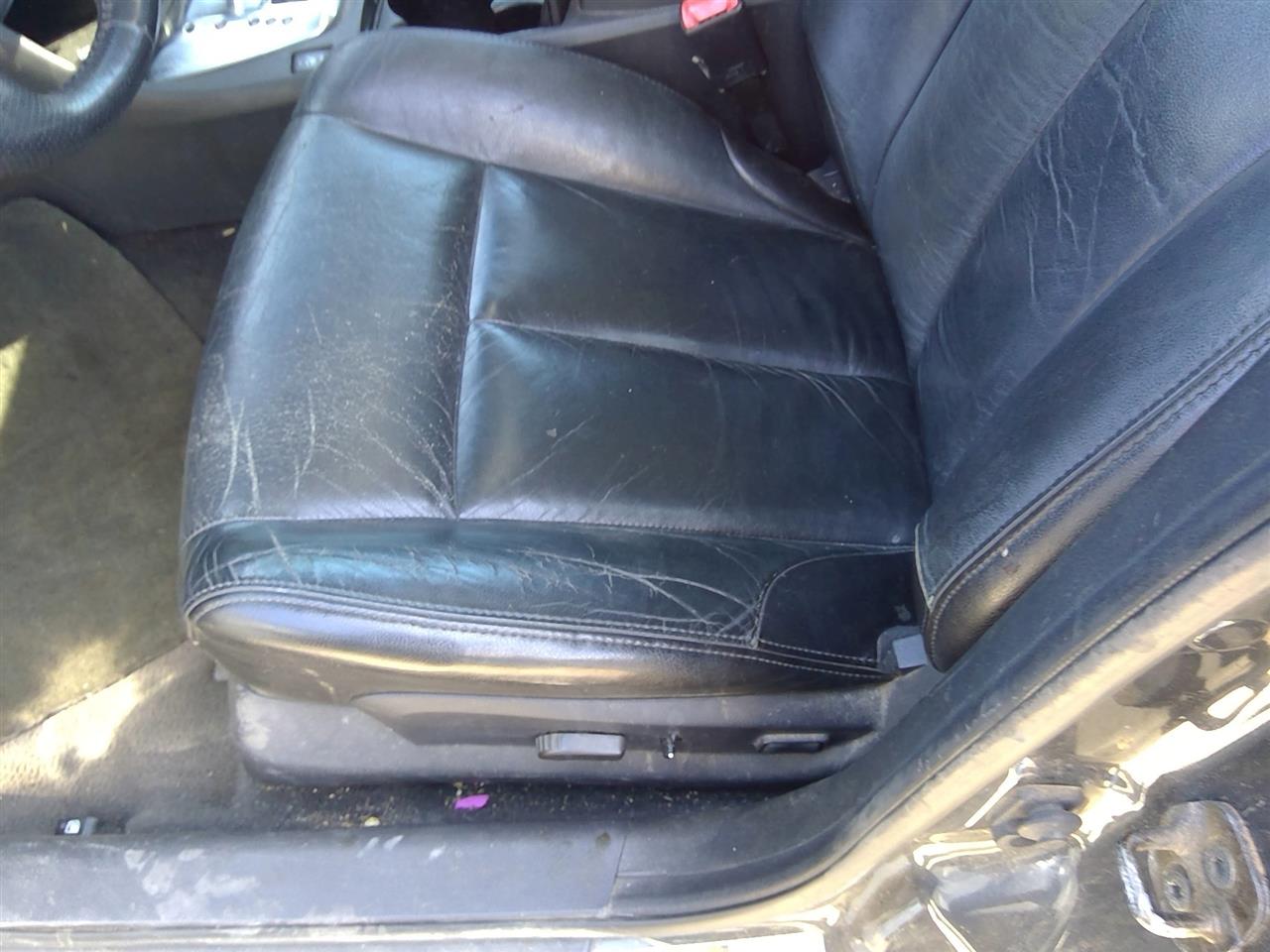 https://f005.backblazeb2.com/file/img-partshotlines-com/Inventory/SW52/Vehicle/21061_03.jpg