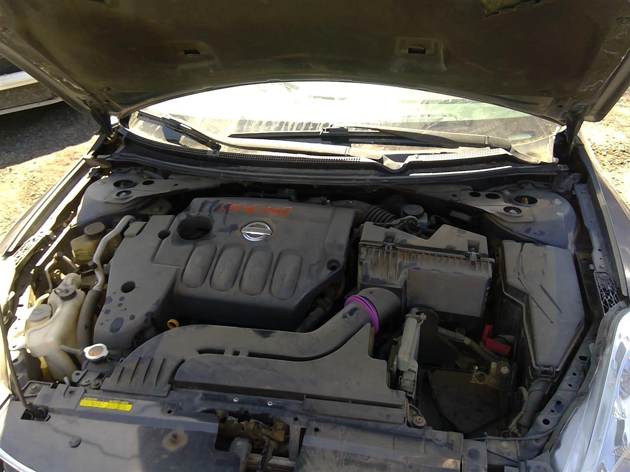 https://f005.backblazeb2.com/file/img-partshotlines-com/Inventory/SW52/Vehicle/21061_05.jpg