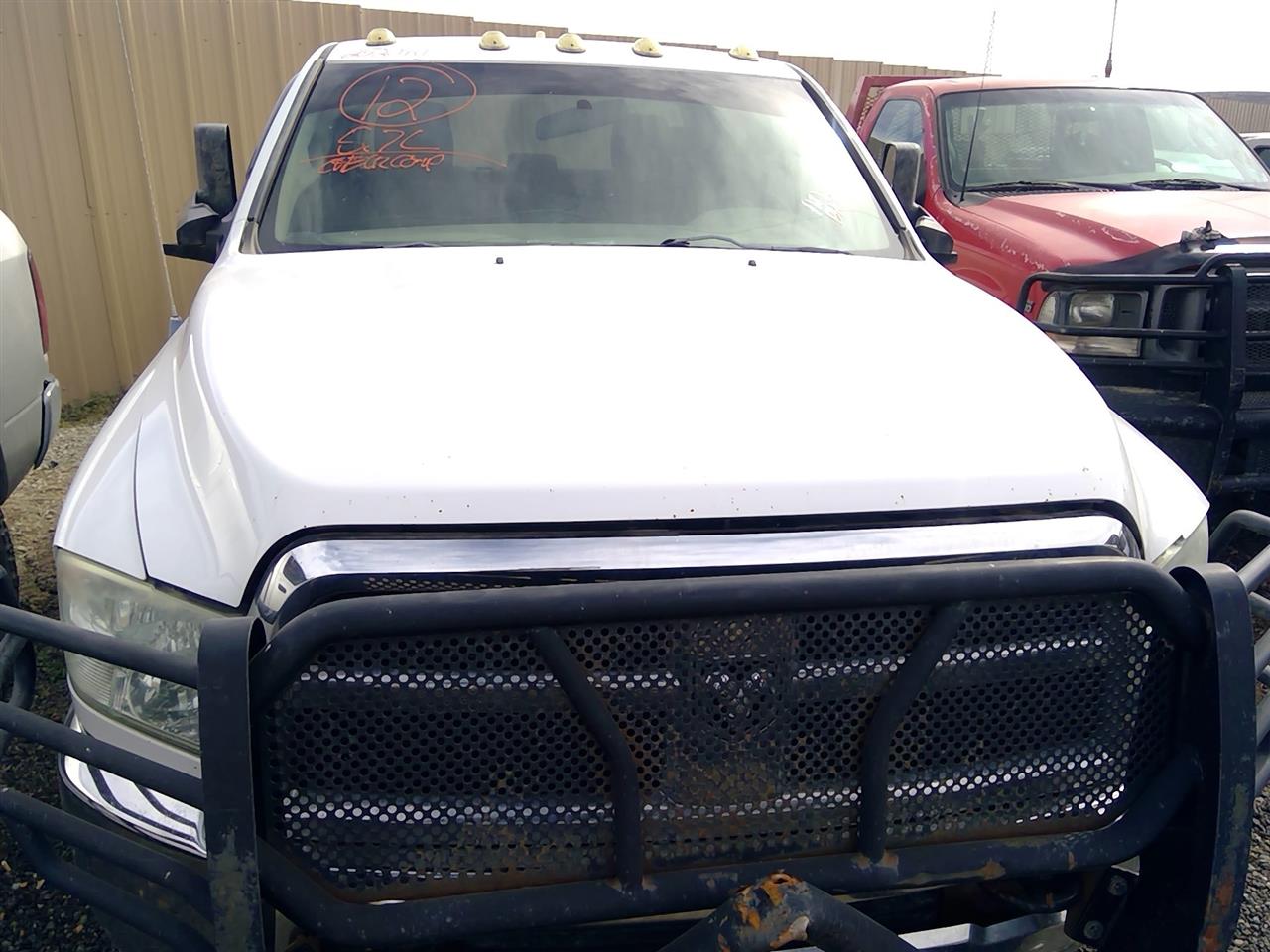 https://f005.backblazeb2.com/file/img-partshotlines-com/Inventory/SW52/Vehicle/21068_07.jpg