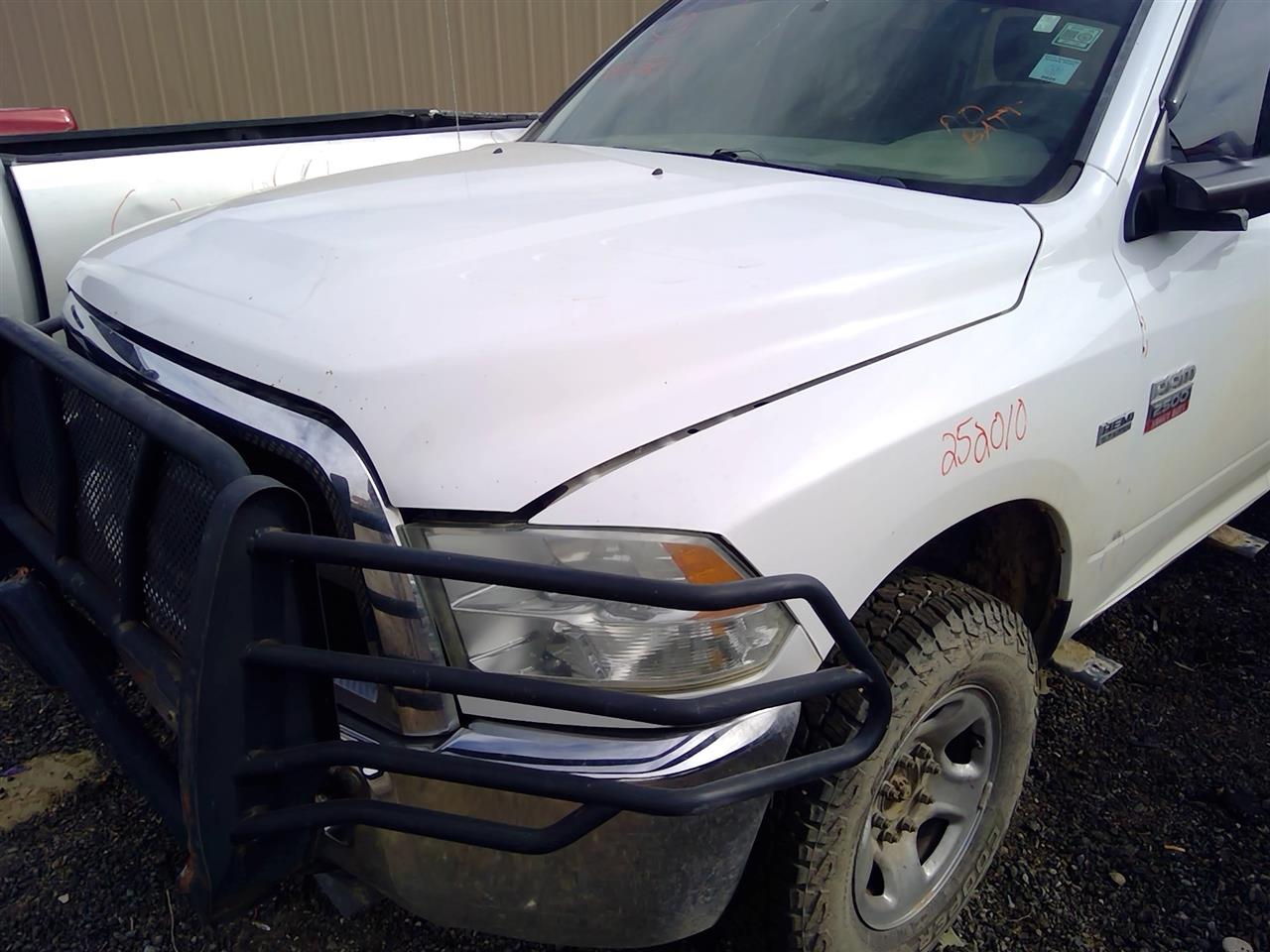 https://f005.backblazeb2.com/file/img-partshotlines-com/Inventory/SW52/Vehicle/21068_08.jpg