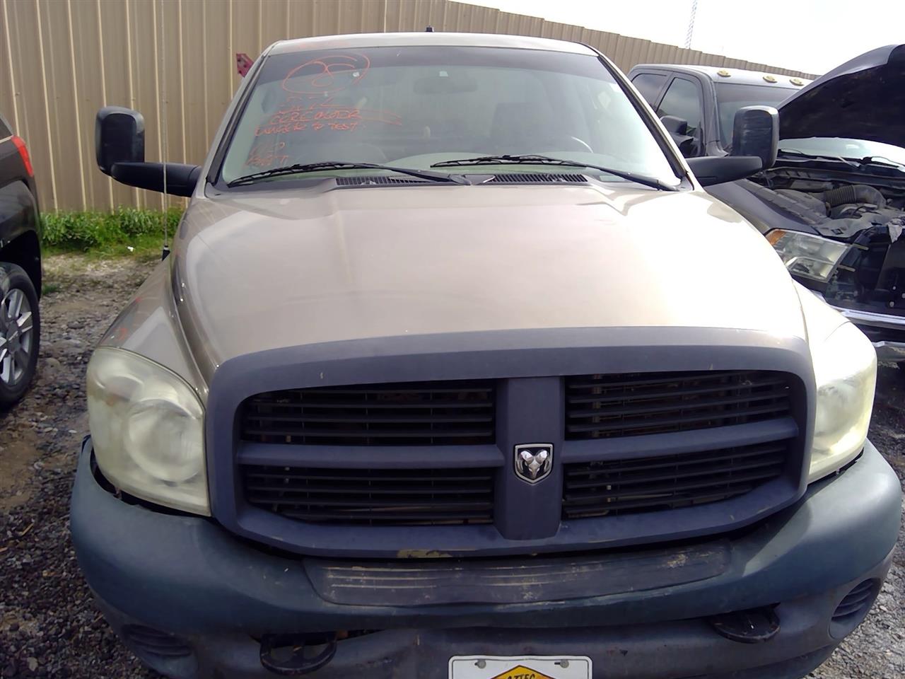 https://f005.backblazeb2.com/file/img-partshotlines-com/Inventory/SW52/Vehicle/21070_07.jpg