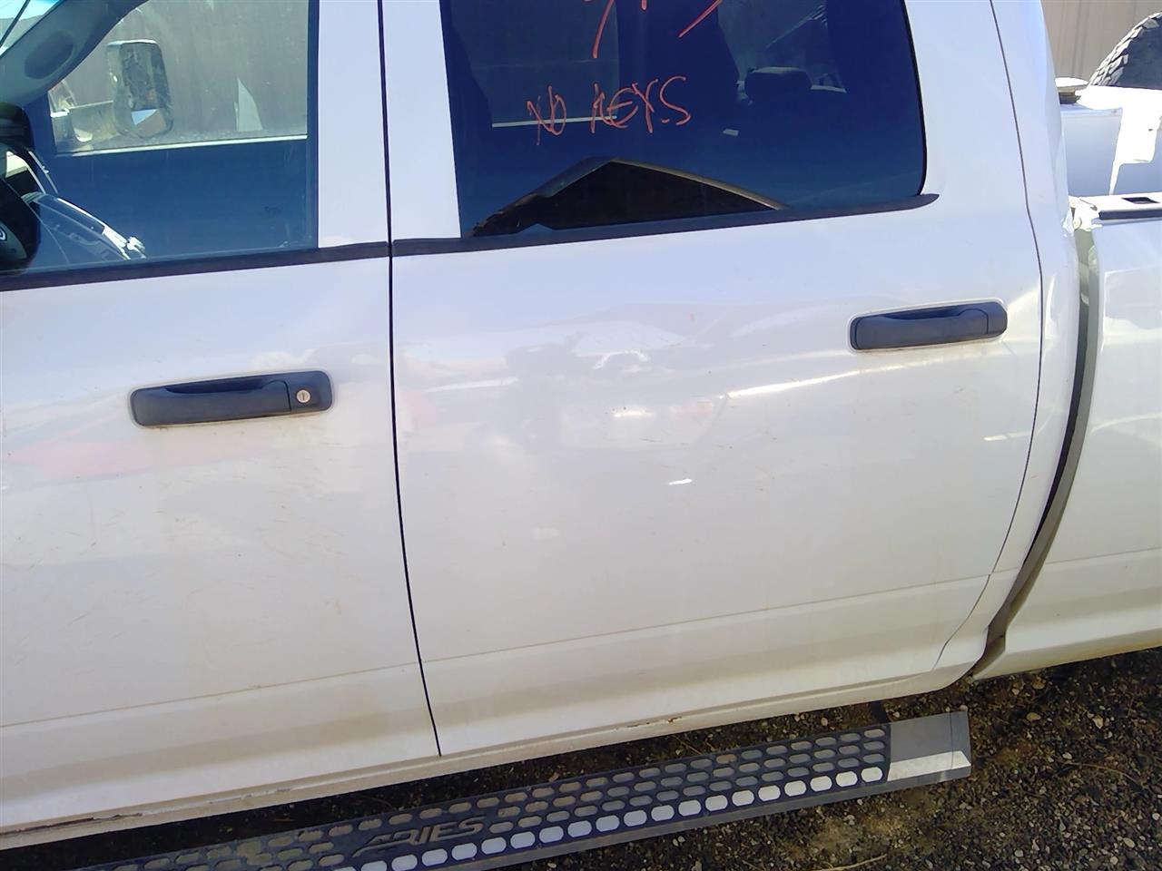 https://f005.backblazeb2.com/file/img-partshotlines-com/Inventory/SW52/Vehicle/21073_11.jpg