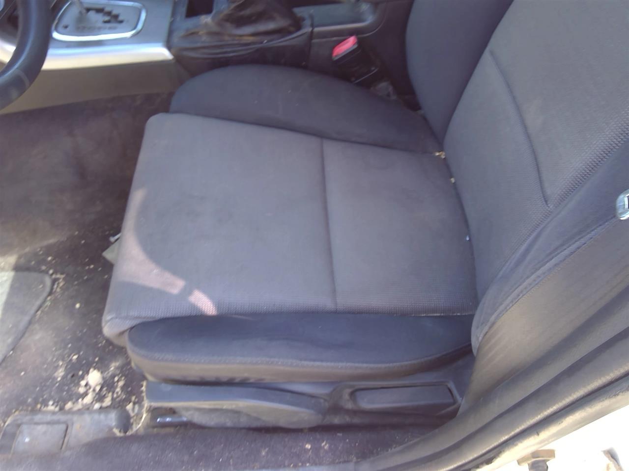 https://f005.backblazeb2.com/file/img-partshotlines-com/Inventory/SW52/Vehicle/21093_03.jpg