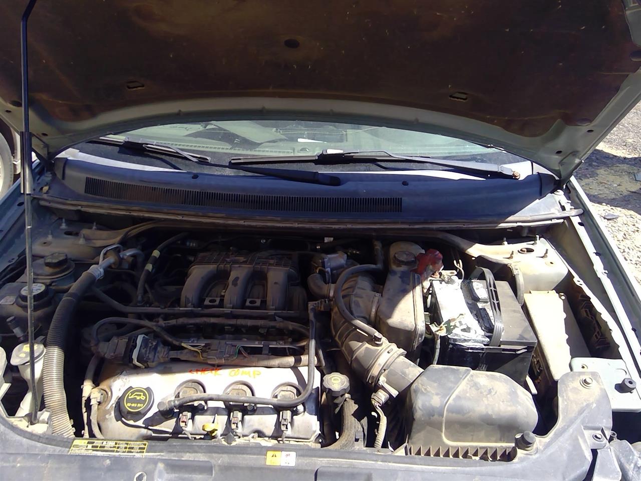 https://f005.backblazeb2.com/file/img-partshotlines-com/Inventory/SW52/Vehicle/21096_05.jpg