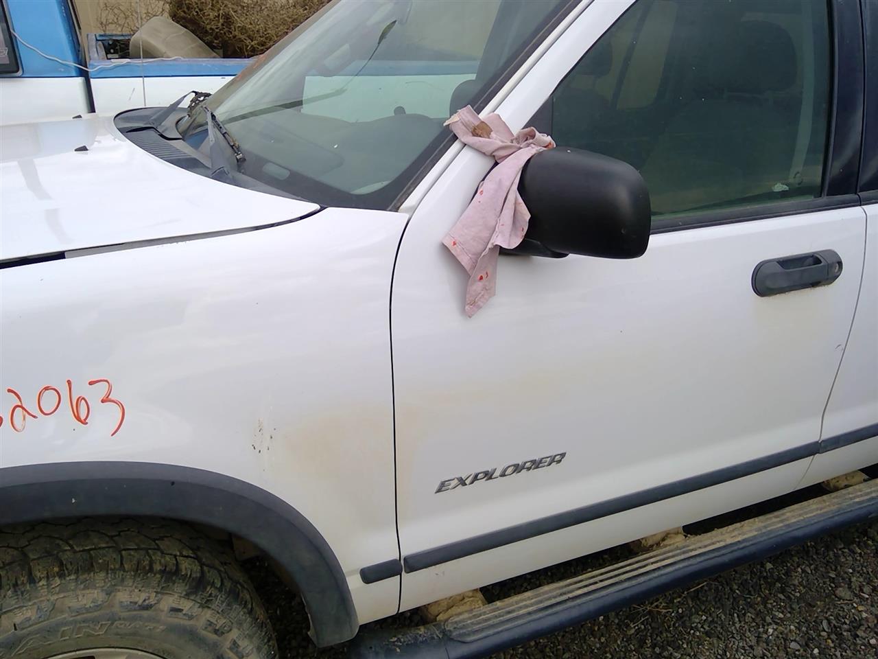 https://f005.backblazeb2.com/file/img-partshotlines-com/Inventory/SW52/Vehicle/21124_09.jpg