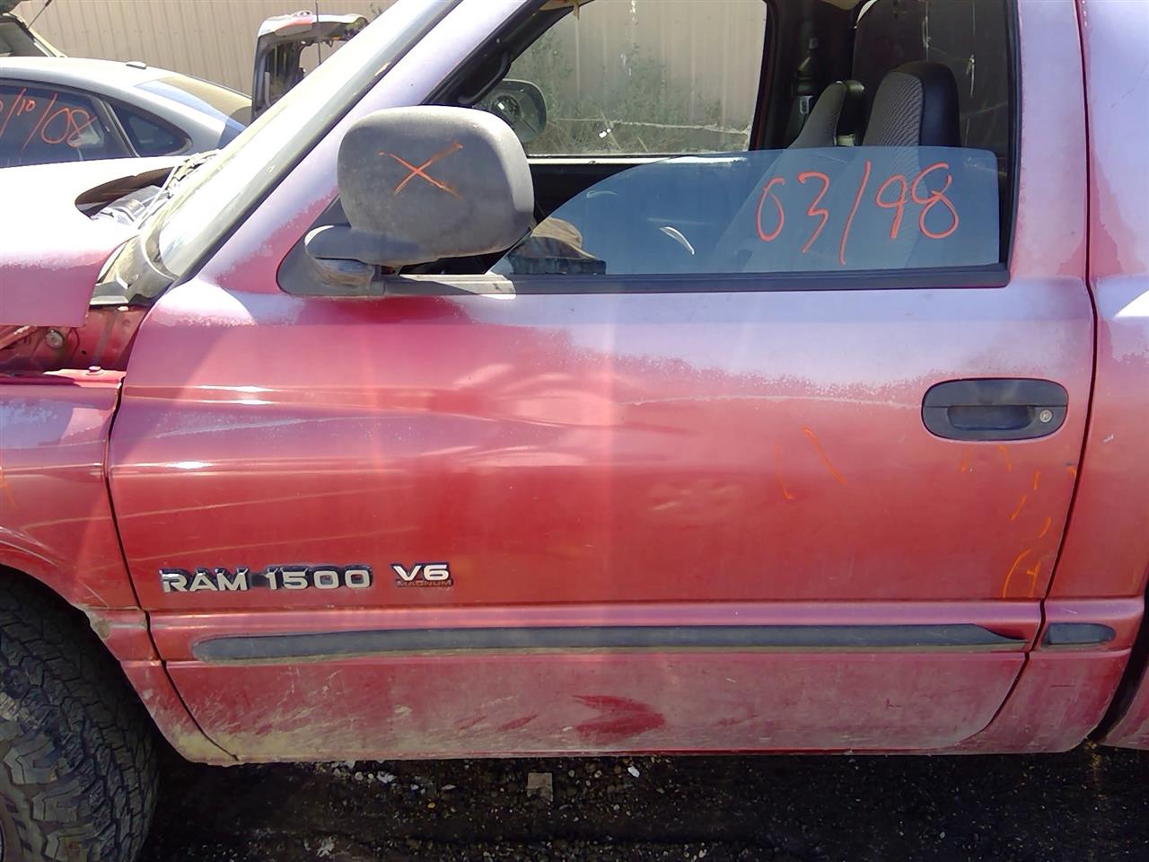https://f005.backblazeb2.com/file/img-partshotlines-com/Inventory/SW52/Vehicle/21125_11.jpg