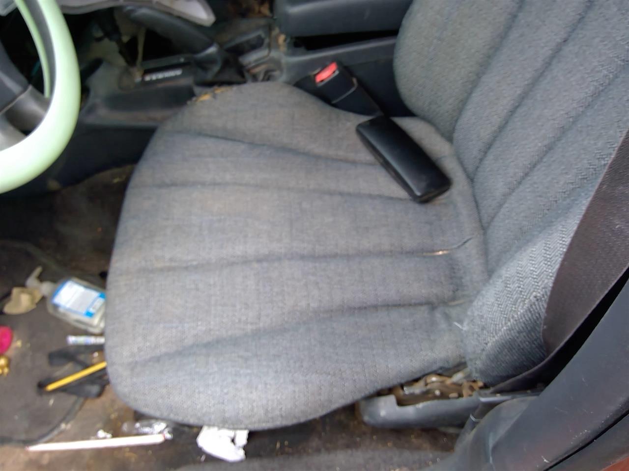 https://f005.backblazeb2.com/file/img-partshotlines-com/Inventory/SW52/Vehicle/21128_03.jpg