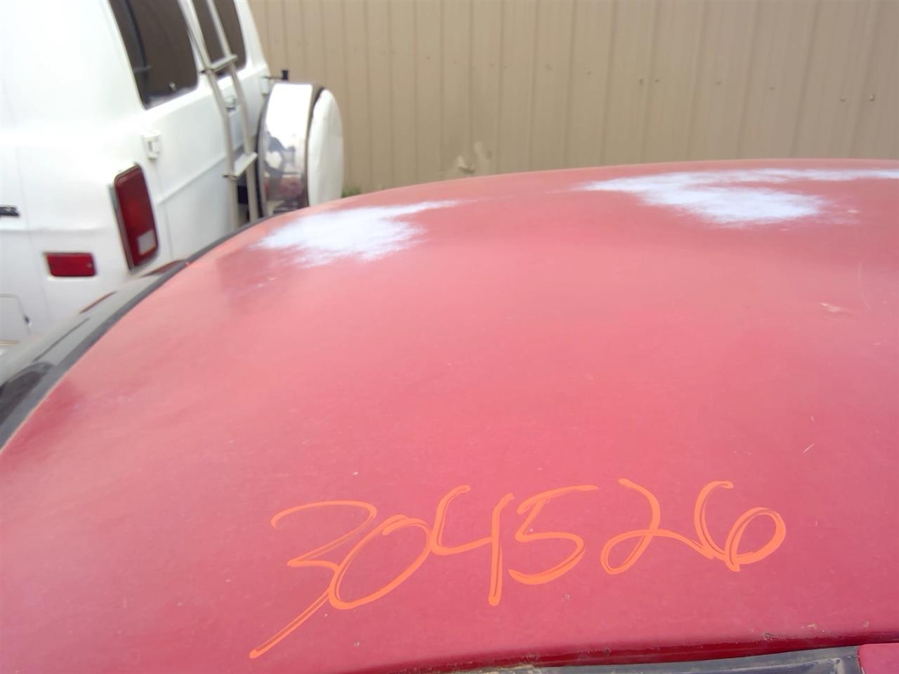 https://f005.backblazeb2.com/file/img-partshotlines-com/Inventory/SW52/Vehicle/21128_04.jpg
