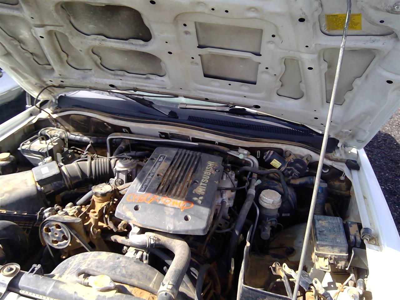 https://f005.backblazeb2.com/file/img-partshotlines-com/Inventory/SW52/Vehicle/21142_05.jpg