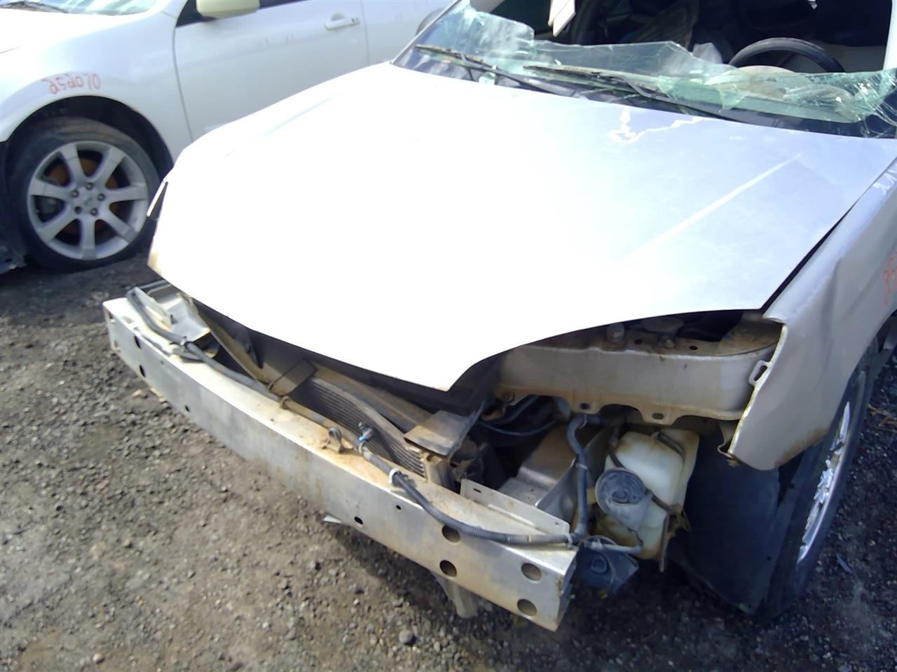 https://f005.backblazeb2.com/file/img-partshotlines-com/Inventory/SW52/Vehicle/21156_08.jpg