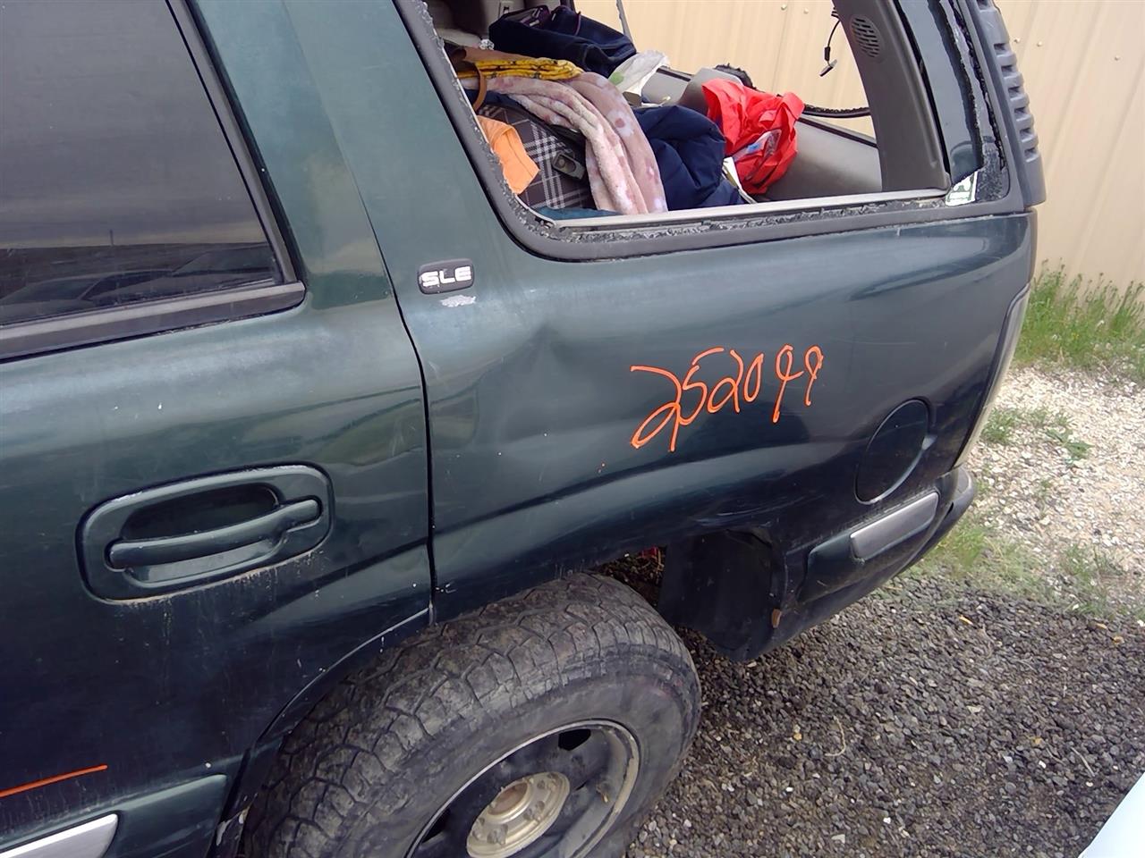 https://f005.backblazeb2.com/file/img-partshotlines-com/Inventory/SW52/Vehicle/21159_12.jpg