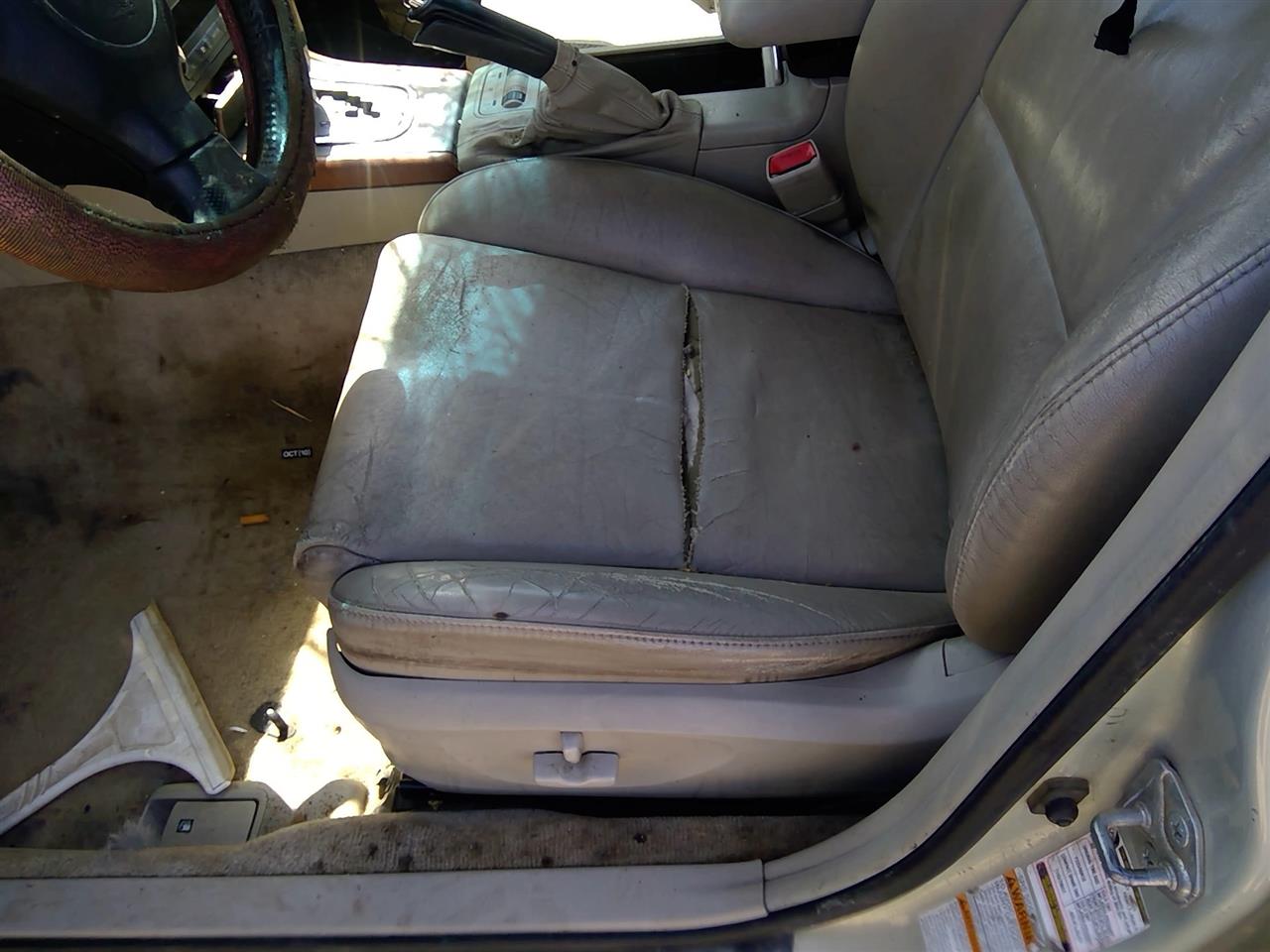https://f005.backblazeb2.com/file/img-partshotlines-com/Inventory/SW52/Vehicle/21165_02.jpg