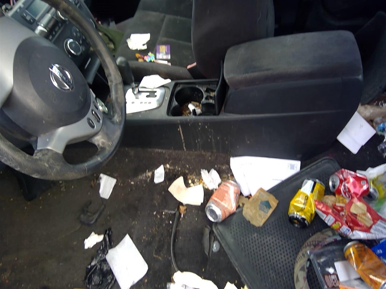 https://f005.backblazeb2.com/file/img-partshotlines-com/Inventory/SW52/Vehicle/21178_03.jpg