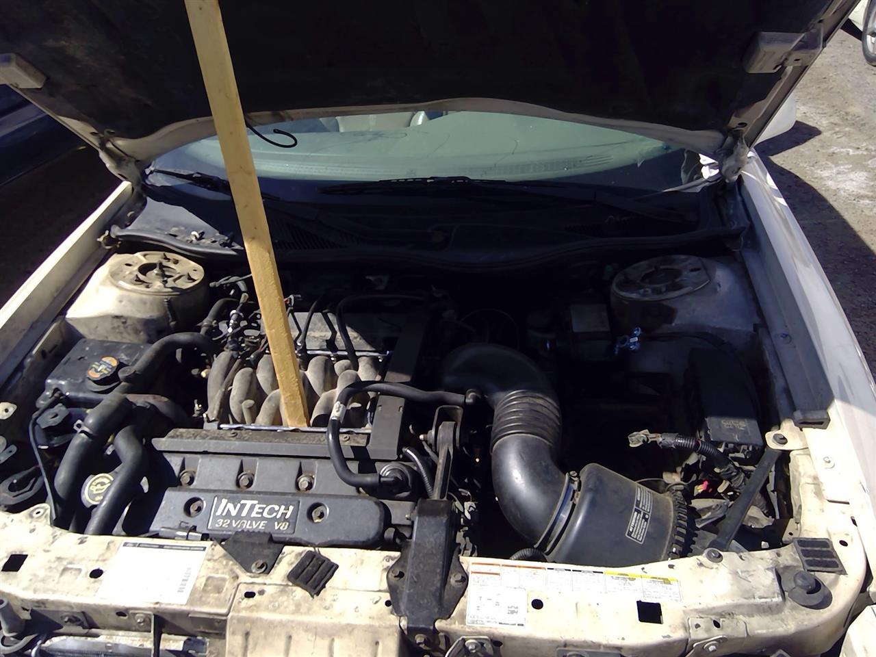 https://f005.backblazeb2.com/file/img-partshotlines-com/Inventory/SW52/Vehicle/21184_05.jpg