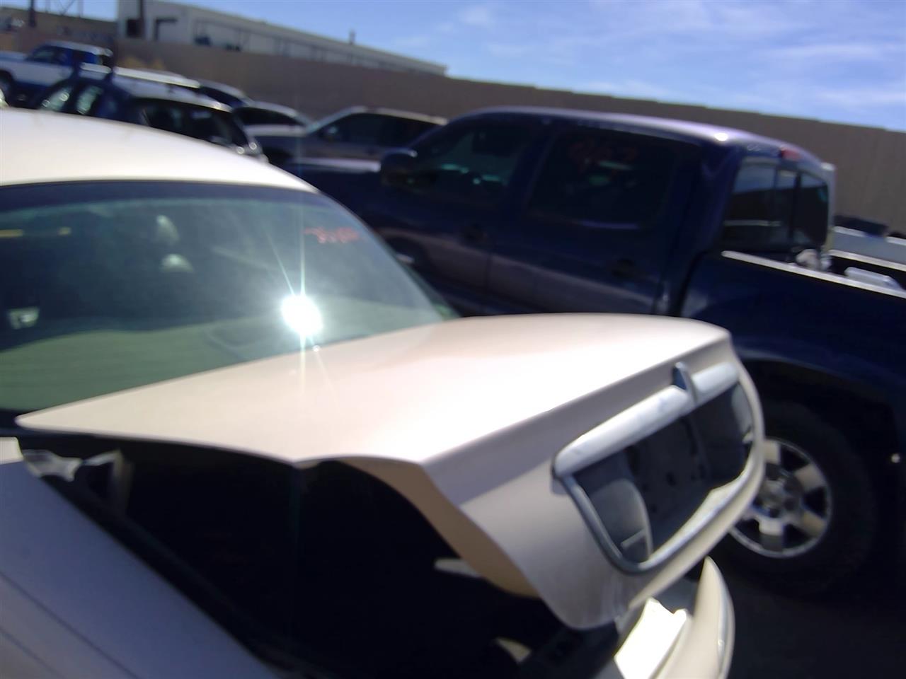 https://f005.backblazeb2.com/file/img-partshotlines-com/Inventory/SW52/Vehicle/21184_13.jpg