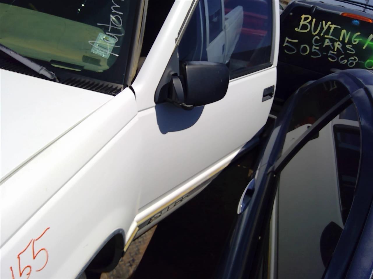 https://f005.backblazeb2.com/file/img-partshotlines-com/Inventory/SW52/Vehicle/21217_10.jpg